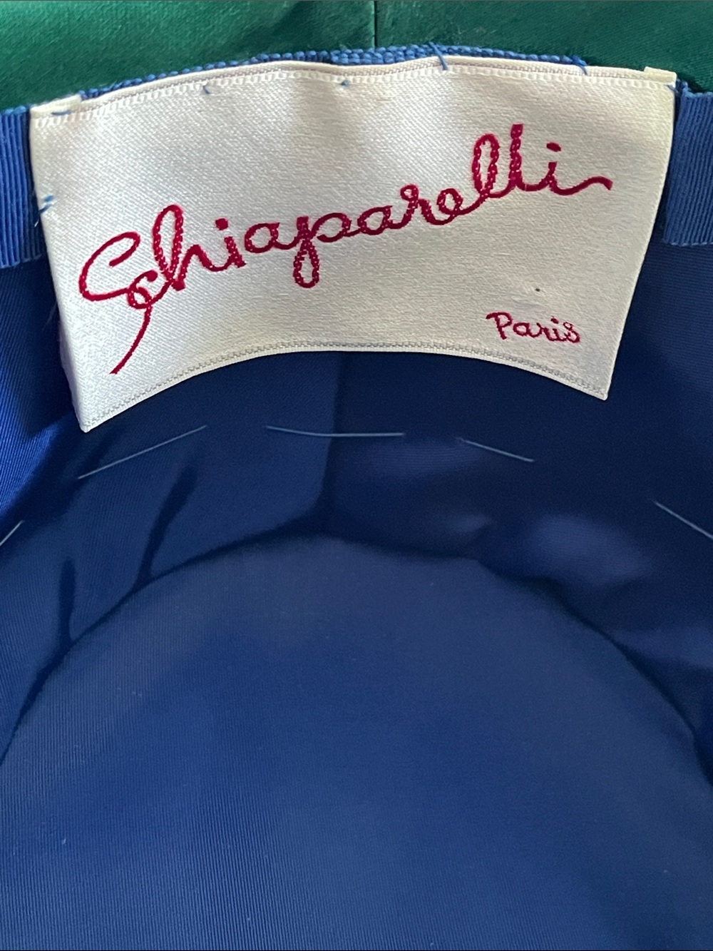 Elsa Schiaparelli 1950’s Hat. Ombré Silk Satin Toque + Original Hat Box. Paris. - Picture 7 of 13
